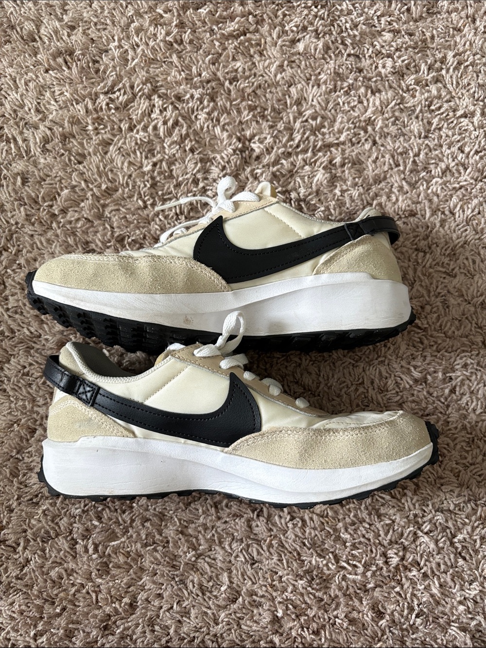 Nike Cream and Black Retro Sneakers